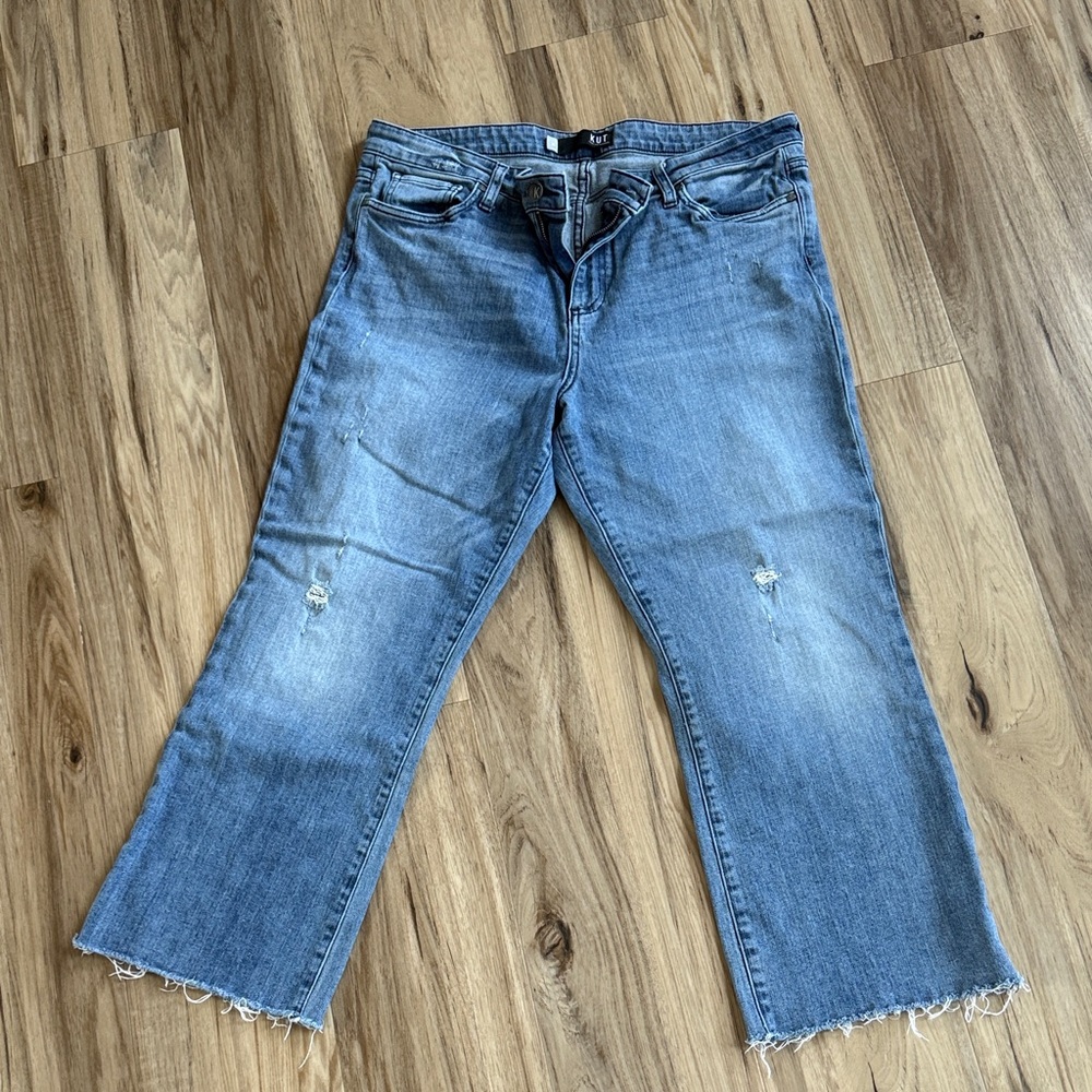 Kut from the Kloth Kelsey Light Blue Flare Jeans - Size 16
